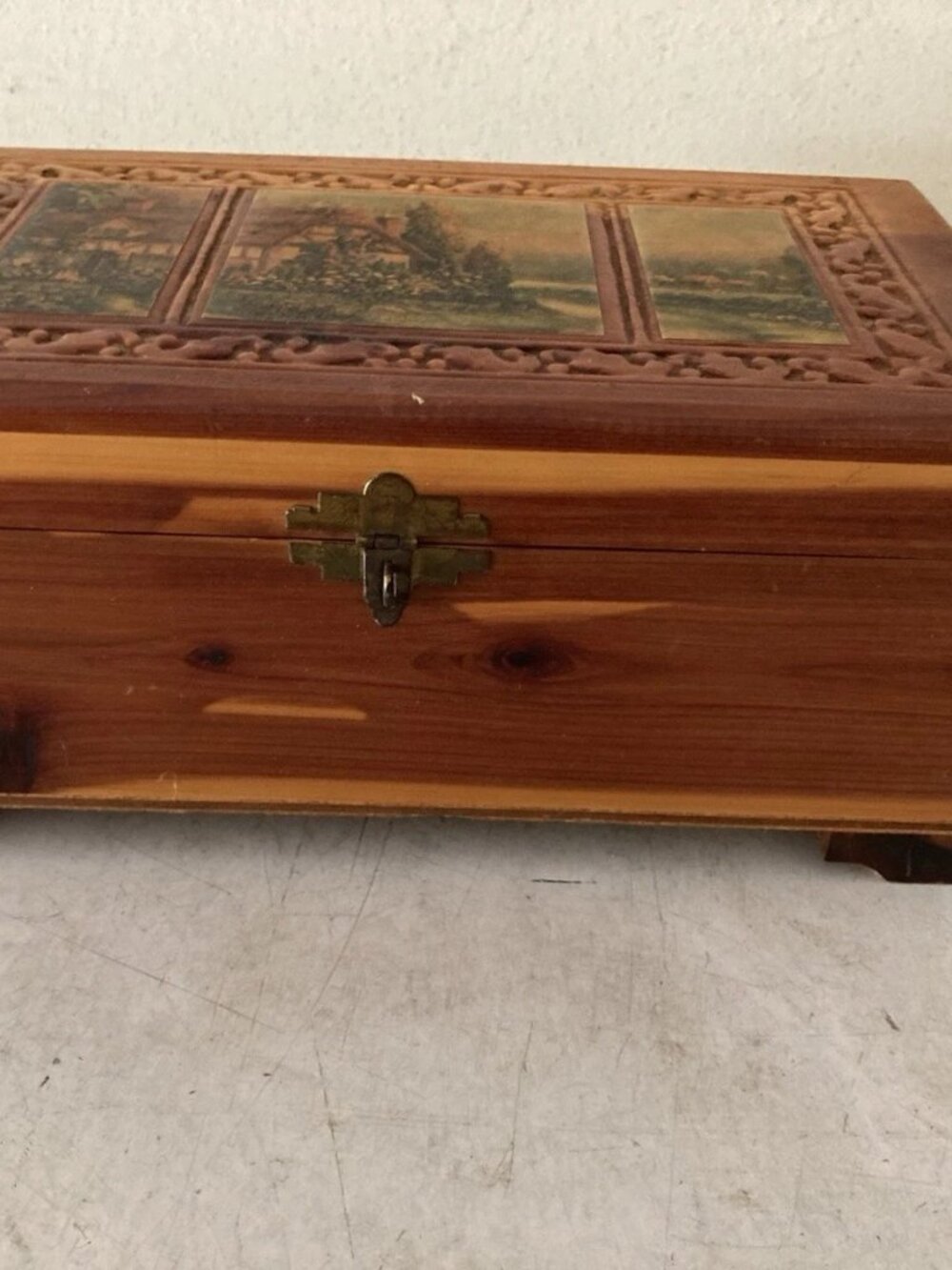 Vtg Carved Cedar Wooden Jewelry Trinket Box w/ Mirror Lithograph Cottage Scene